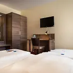 فندق Leonet كولونيا