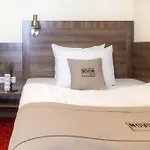 فندق Leonet كولونيا