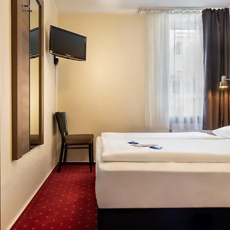 Novum Leonet Altstadt 3*