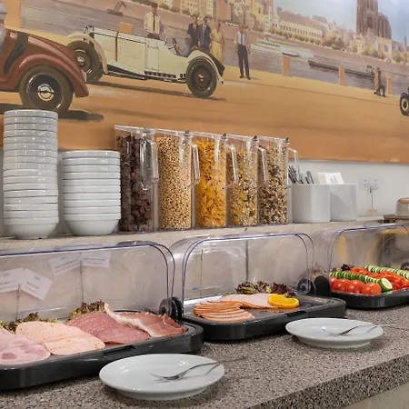 Hotel Leonet Cologne