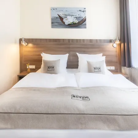 Leonet Hotel