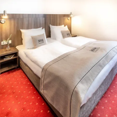 Leonet Hotel 3*